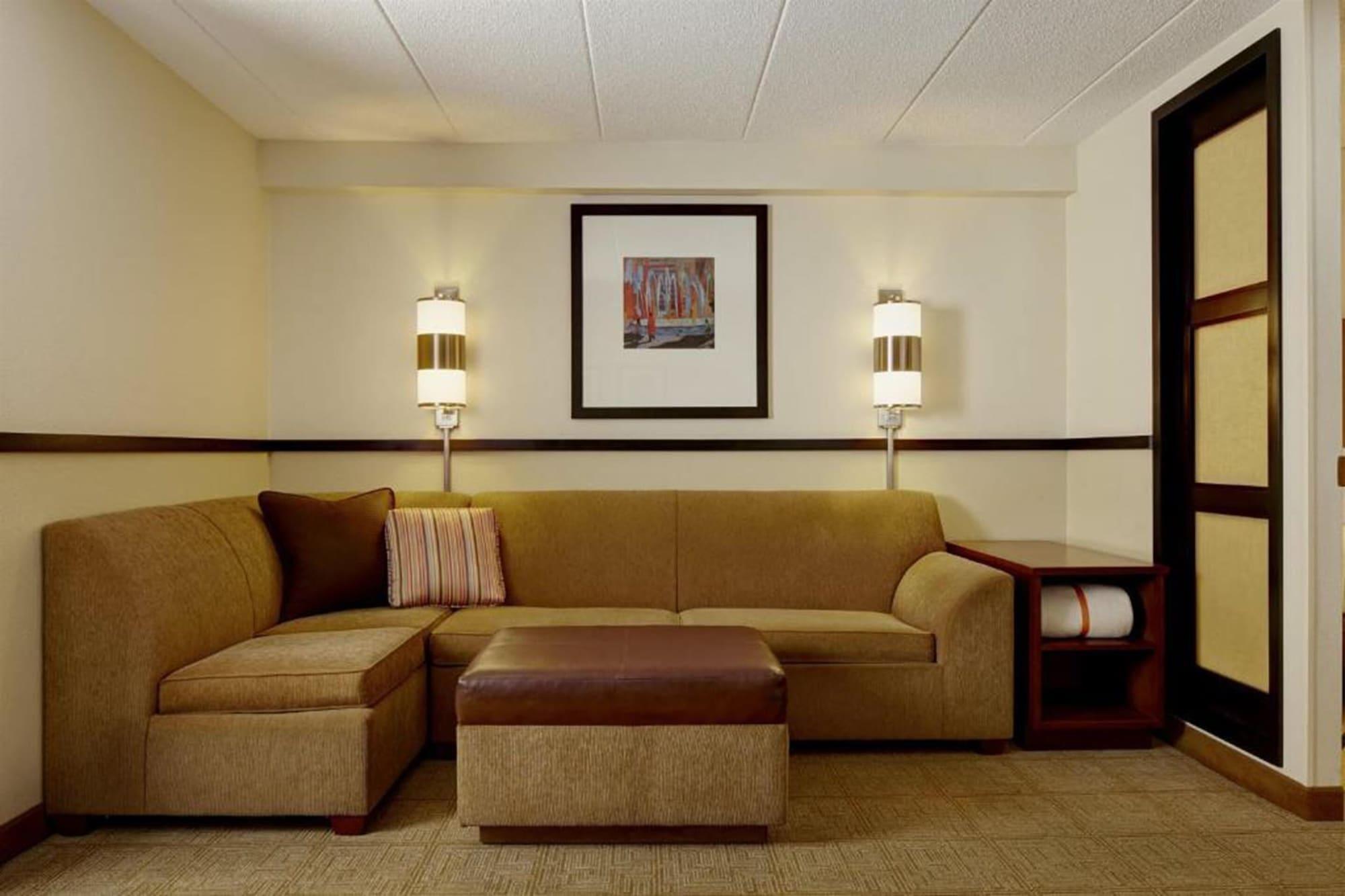 Hyatt Place Nashville Airport מראה חיצוני תמונה